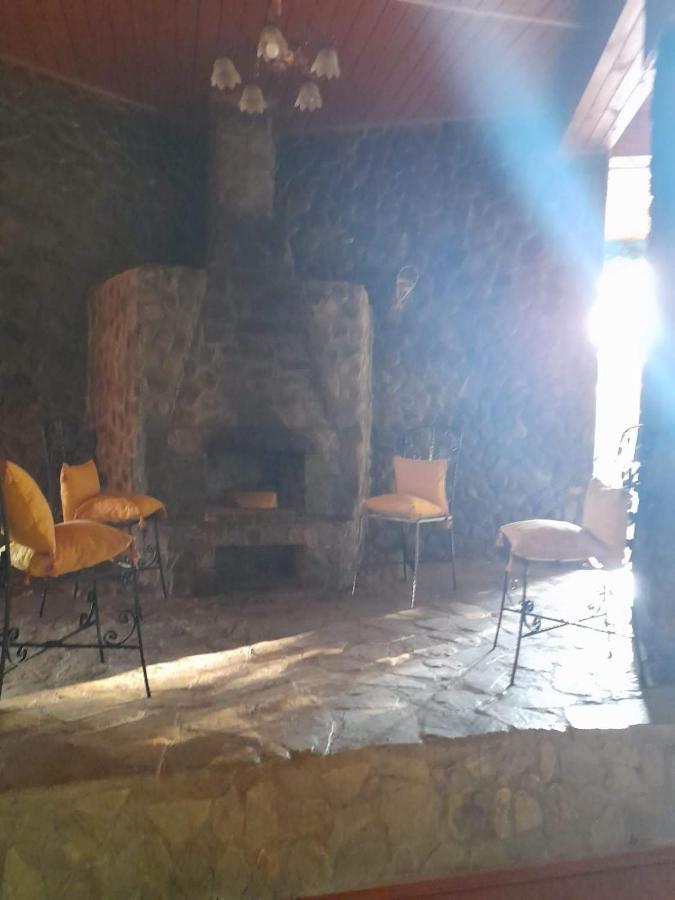 Barlogul Ursilor Lepsa Hotel Luaran gambar
